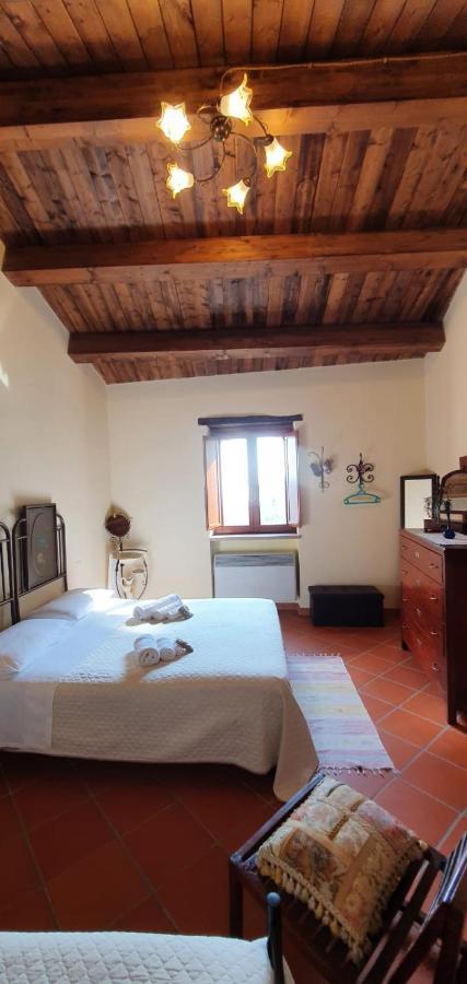 L'Orologio Casa Vacanze Molinara Bagian luar foto